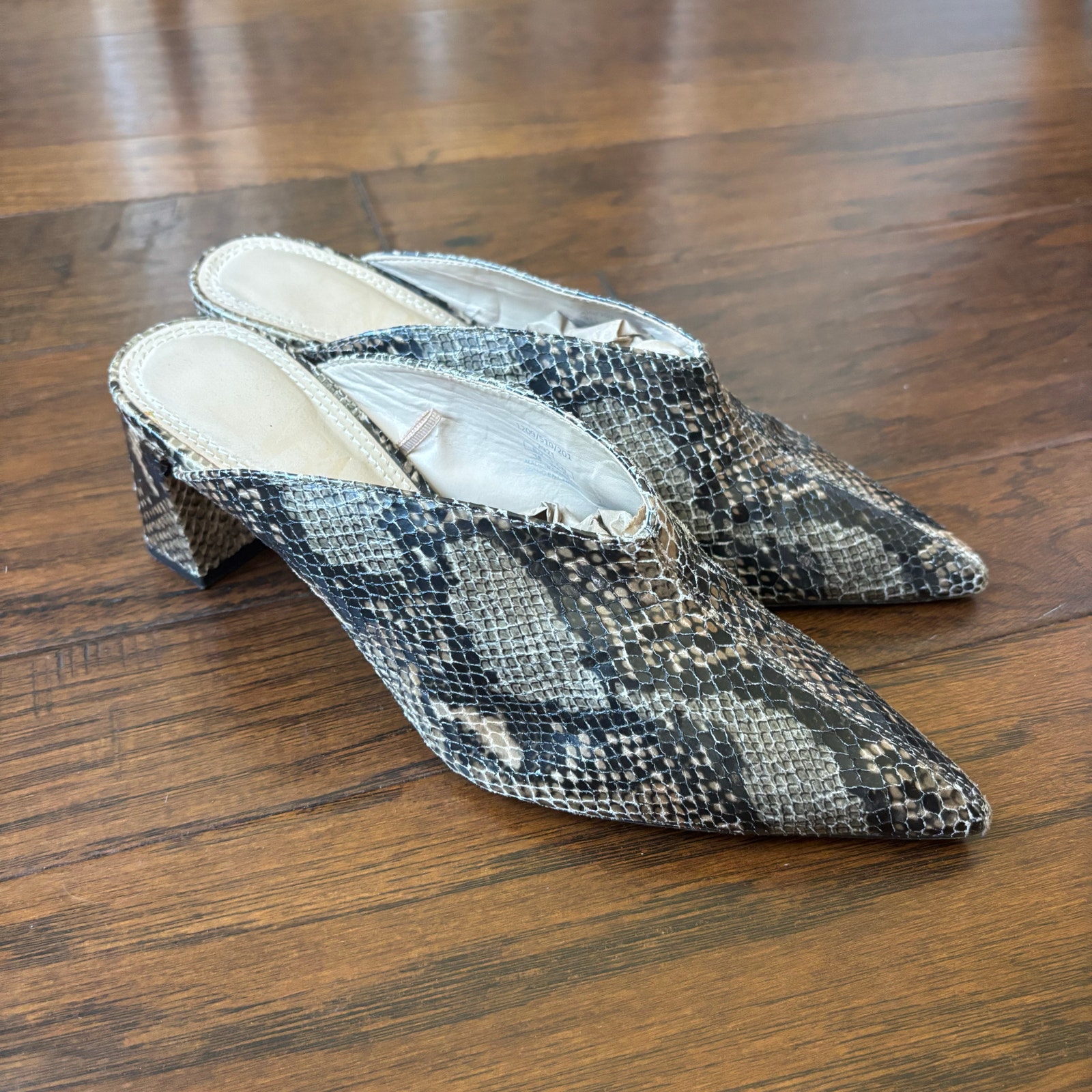 Zara Basic Collection Block Heel Pointed Toe Python Print Leather Pump 7.5
